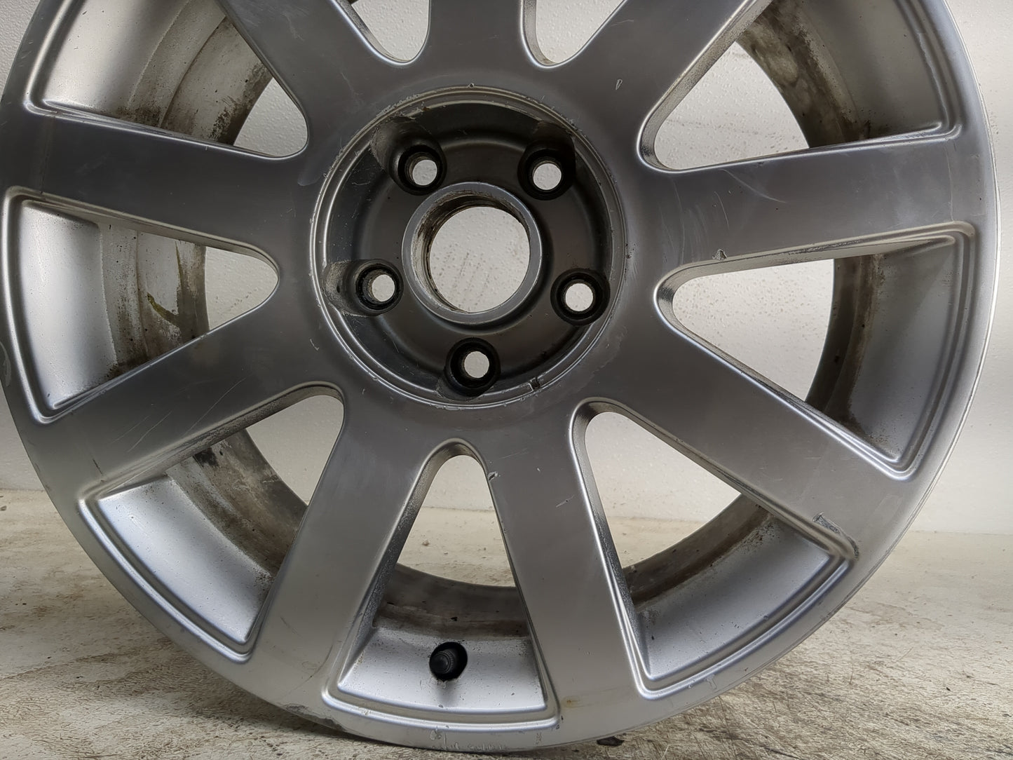 2002-2006 Audi A4 Quattro Oem Wheel Rim 17x7.5 - Oemusedautoparts1.com
