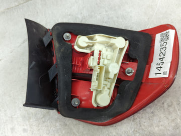 2006 Bmw 325i Tail Light Assembly Driver Left OEM Fits Fits 2007 2008 OEM Used Auto Parts