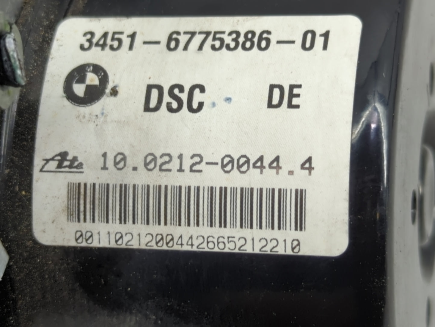 2006 Bmw 325i ABS Pump Control Module Replacement P/N:3451-6774929-01 Fits OEM Used Auto Parts - Oemusedautoparts1.com