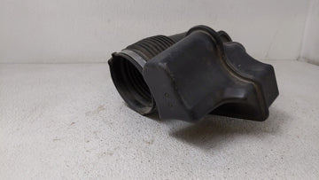 2006 Bmw 330i Air Cleaner Intake Duct Hose Tube