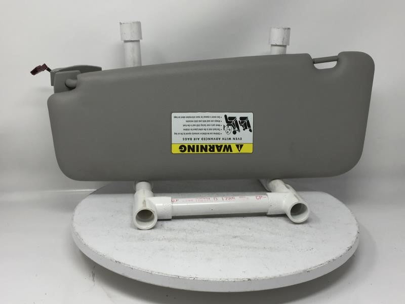 2006 Bmw 525i Sun Visor Shade Replacement Passenger Right Mirror Fits OEM Used Auto Parts - Oemusedautoparts1.com