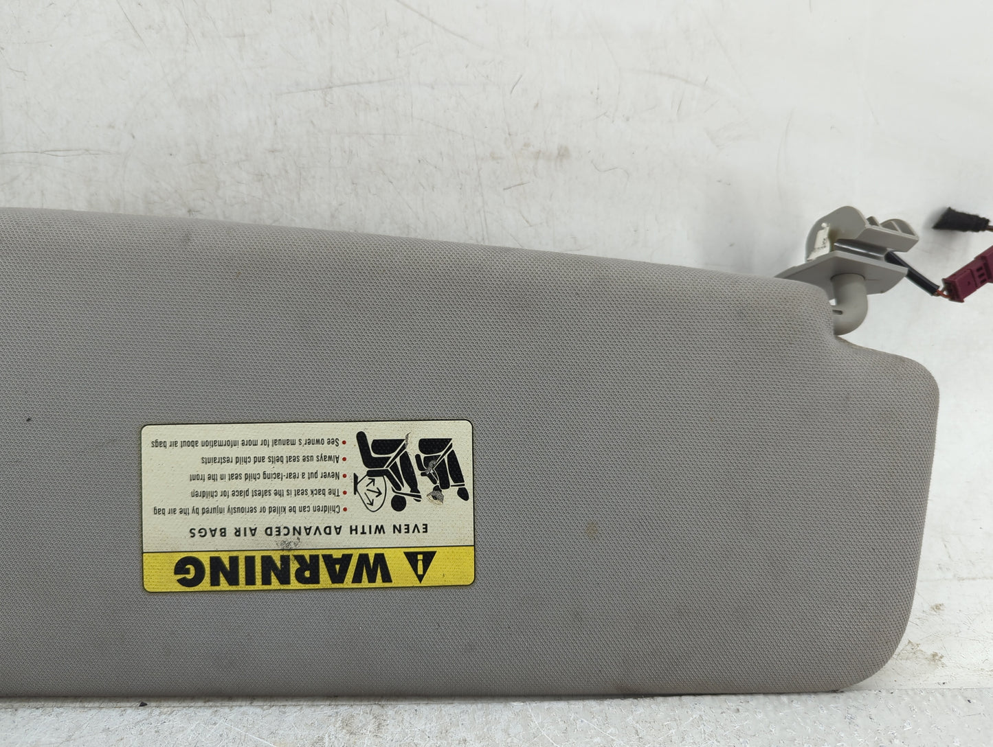 2006-2009 Bmw 550i Sun Visor Shade Replacement Driver Left Mirror Fits Fits 2004 2005 2006 2007 2008 2009 2010 OEM Used Auto