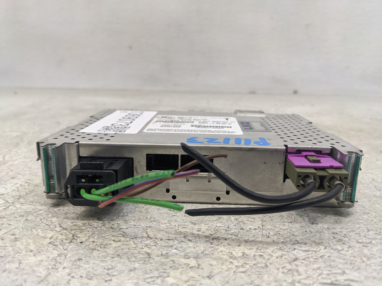 2006 Bmw 750i Radio AM FM Cd Player Receiver Replacement P/N:6512 6 948 064 Fits OEM Used Auto Parts - Oemusedautoparts1.com