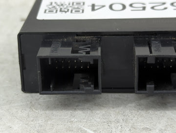 Bmw 750li Body Control Module Bcm Inner Cabin Fuse Box 601.929