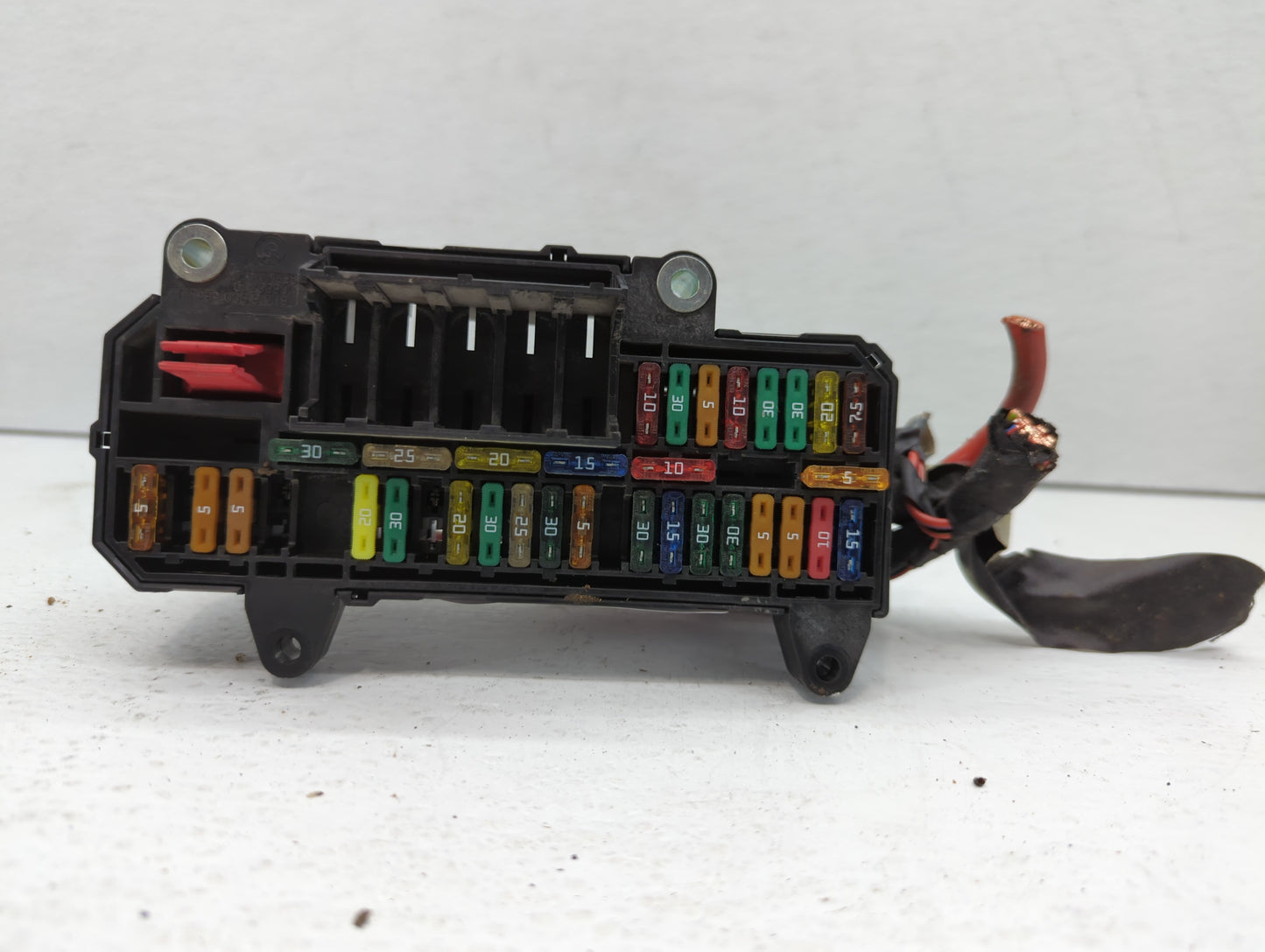 2006 Bmw 750li Fusebox Fuse Box Panel Relay Module P/N:6113 6 900 583 Fits Fits 2002 2003 2004 2005 2007 2008 OEM Used Auto