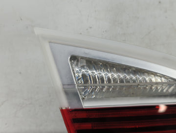 2004-2006 Bmw M3 Tail Light Assembly Driver Left OEM P/N:1090028 Fits Fits 2004 2005 2006 OEM Used Auto Parts
