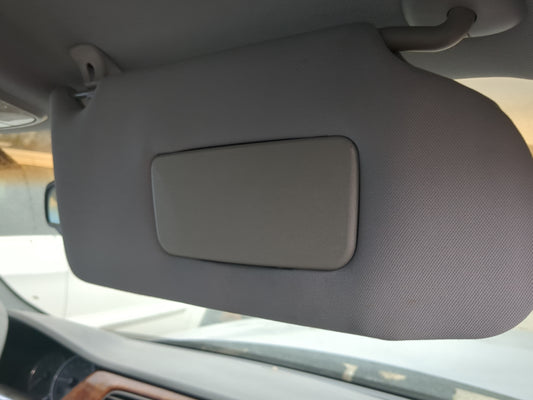 2005-2009 Buick Lacrosse Sun Visor Shade Replacement Passenger Right Mirror Fits Fits 2005 2006 2007 2008 2009 OEM Used Auto Parts