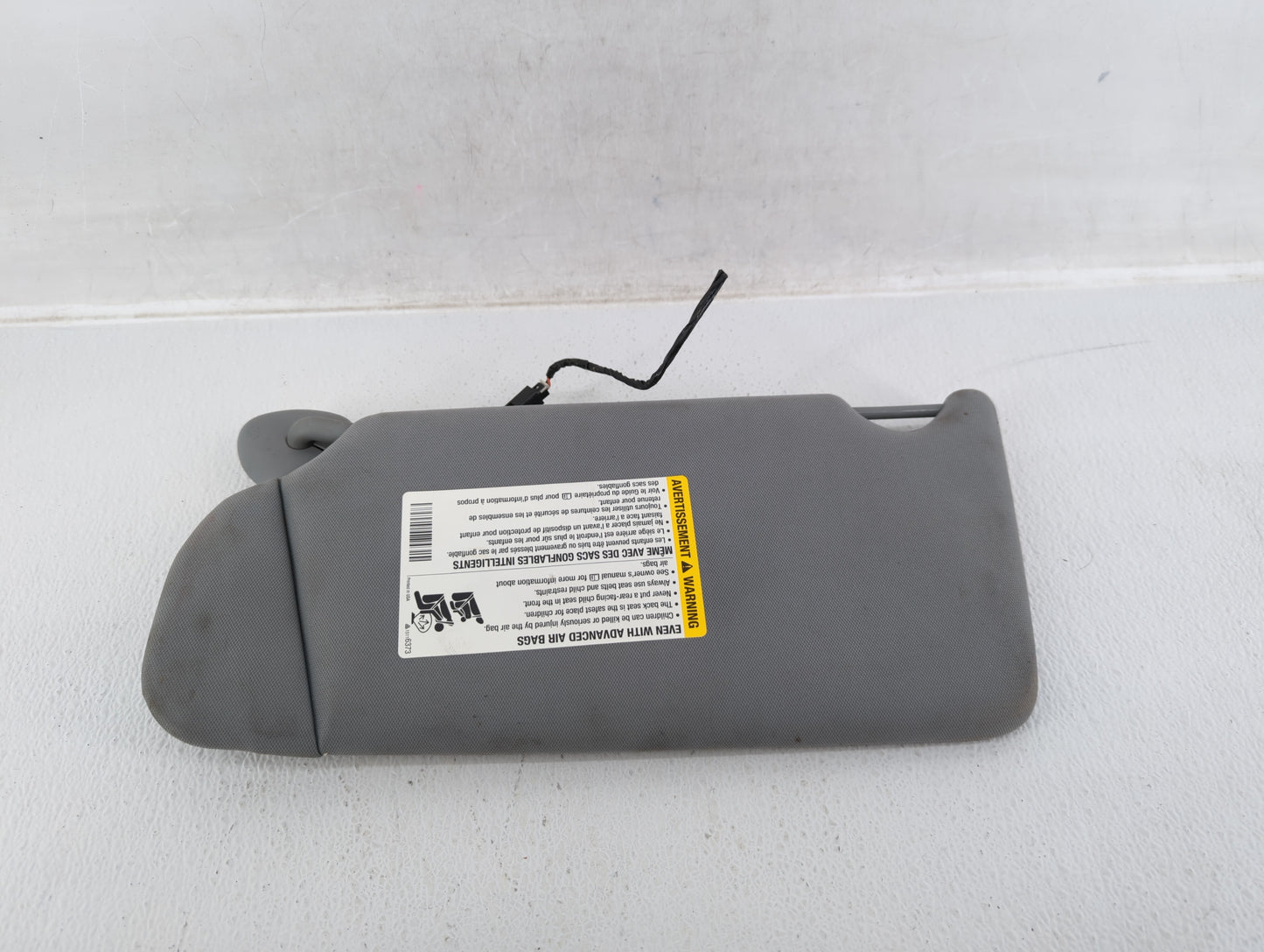 2005-2009 Buick Lacrosse Sun Visor Shade Replacement Passenger Right Mirror Fits Fits 2005 2006 2007 2008 2009 OEM Used Auto