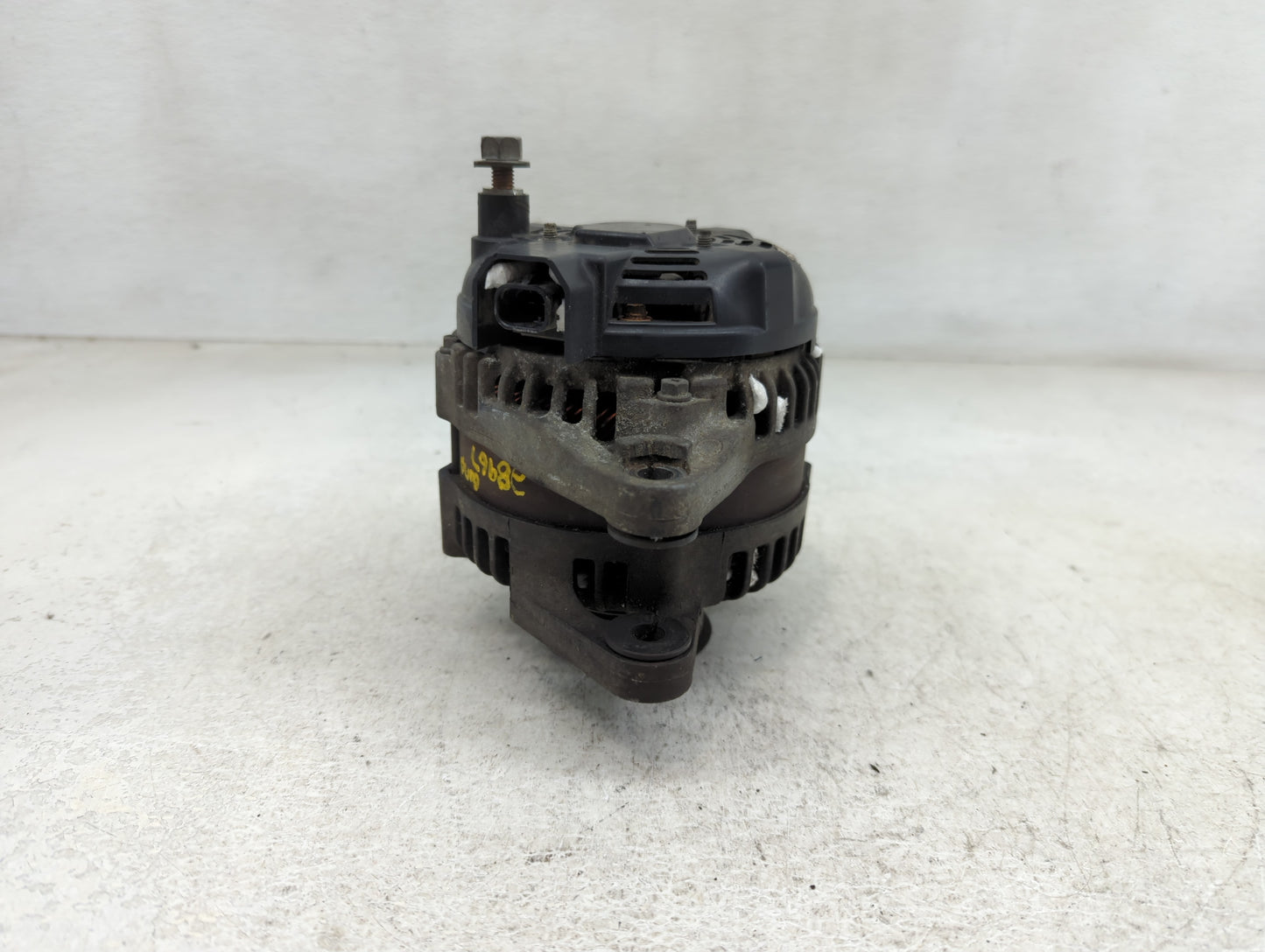 2006-2011 Buick Lucerne Alternator Replacement Generator Charging Assembly Engine OEM Fits Fits 2006 2007 2008 2009 2010 201