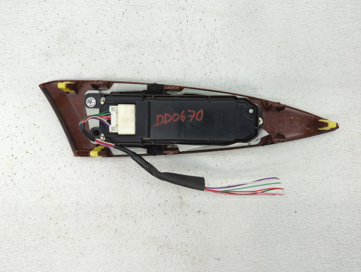 2005-2007 Buick Terraza Master Power Window Switch Replacement Driver Side Left P/N:74240-33070 Fits OEM Used Auto Parts - O