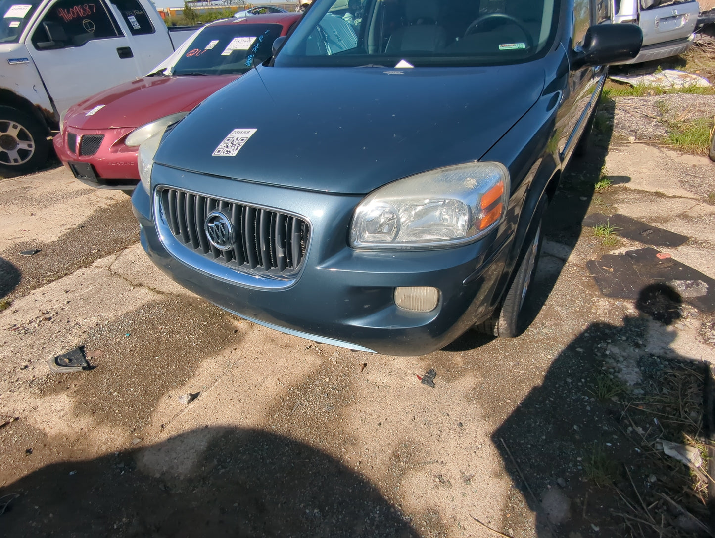 2005-2007 Buick Terraza Front Bumper - Oem - Oemusedautoparts1.com