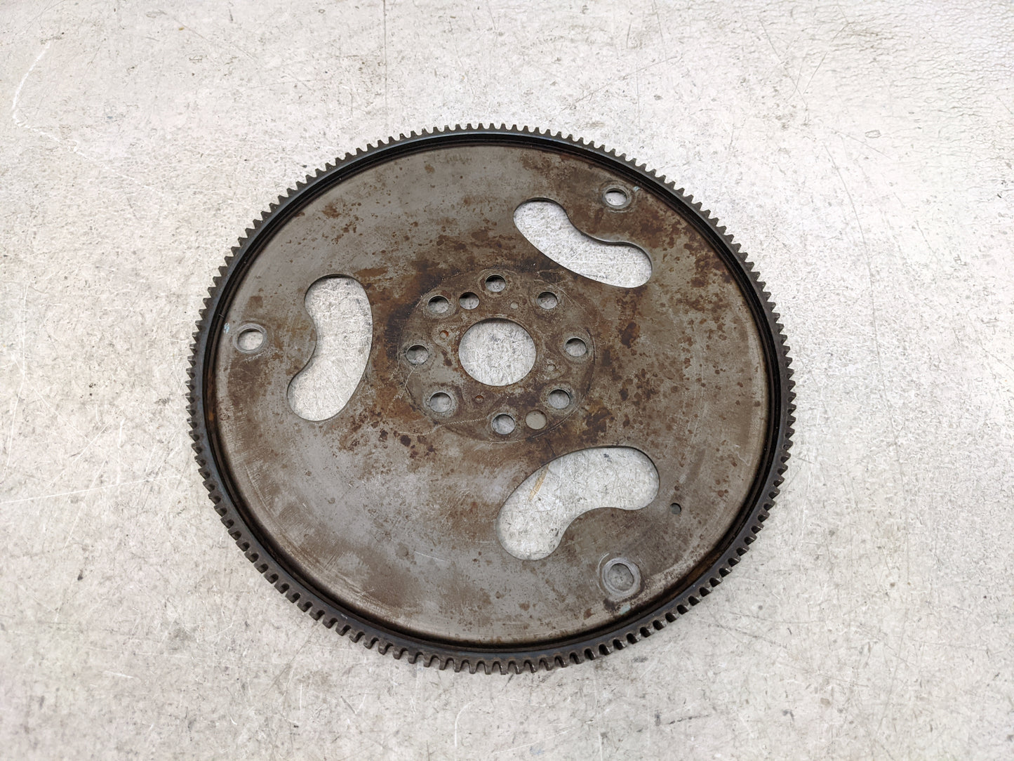 2005-2009 Cadillac Cts Transmission Flywheel Flexplate P/N:TU0455C Fits Fits 2005 2006 2007 2008 2009 OEM Used Auto Parts -