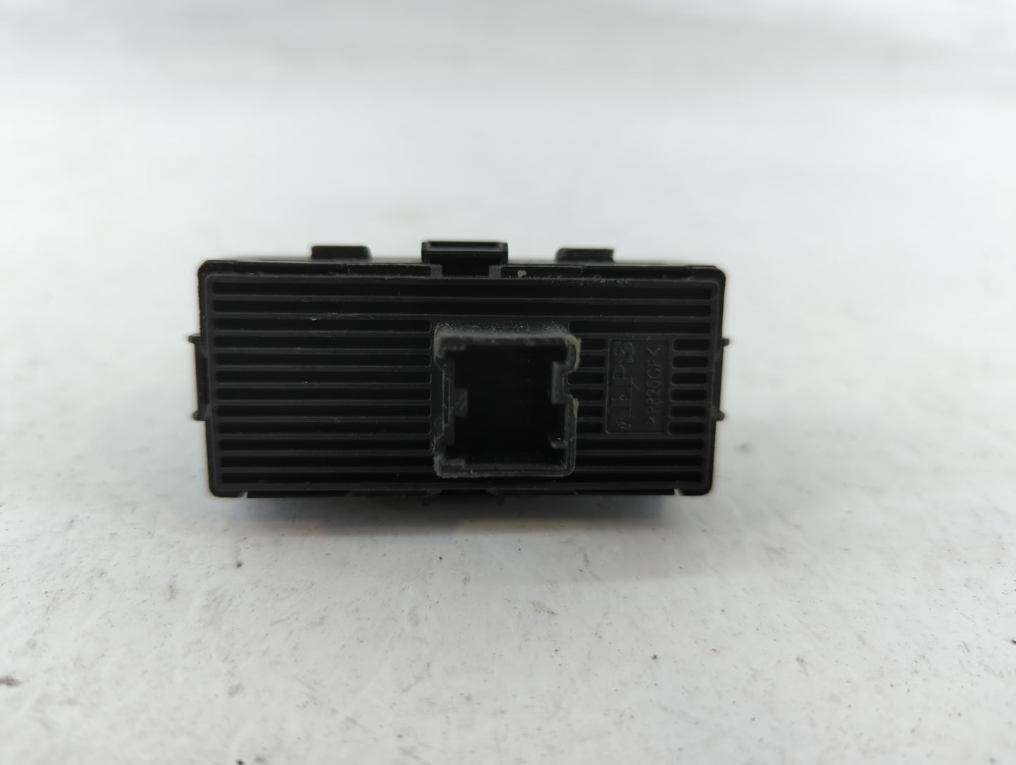 2006-2011 Cadillac Dts Master Power Window Switch Replacement Driver Side Left Fits Fits 2006 2007 2008 2009 2010 2011 OEM U