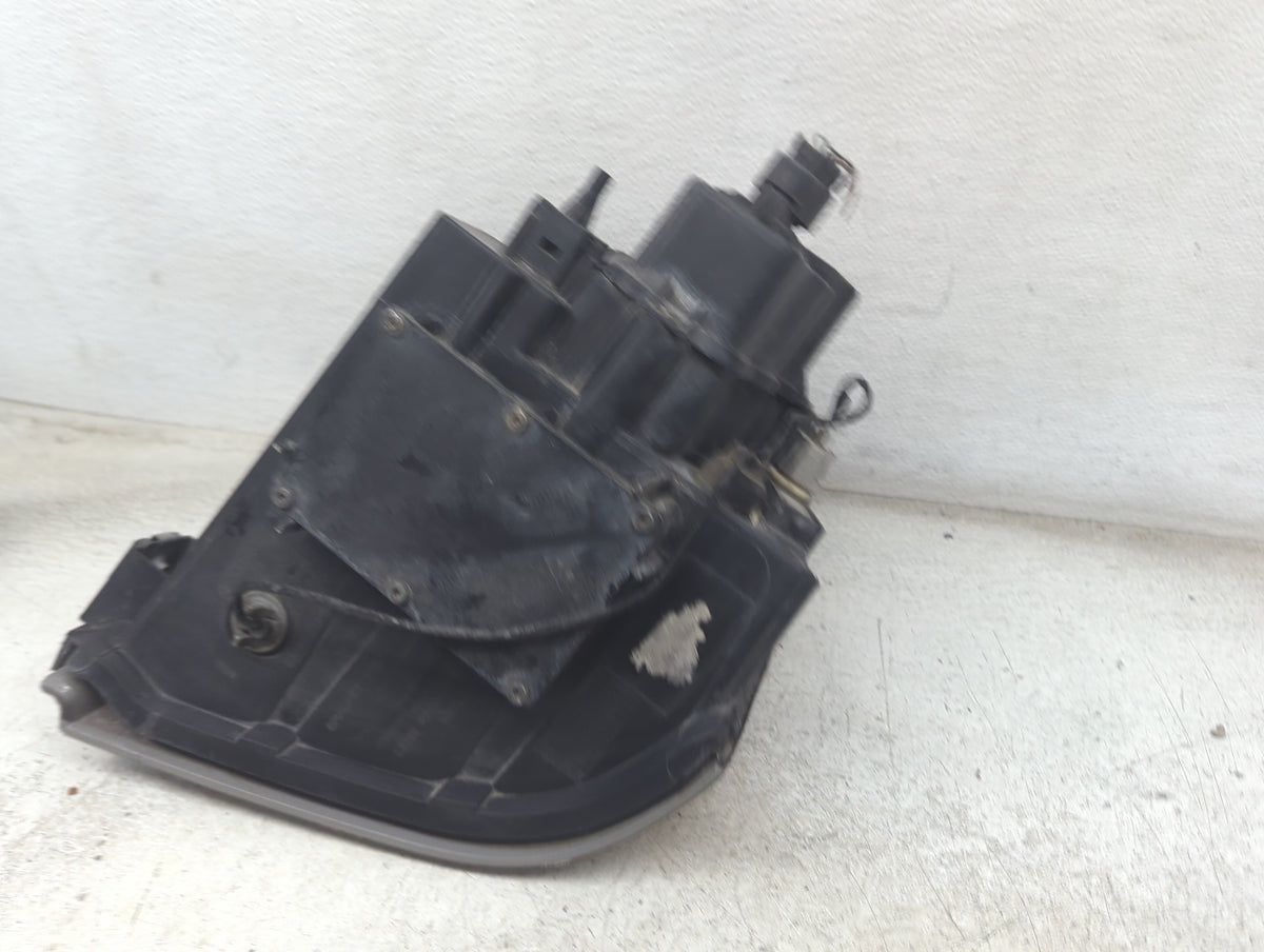 2004-2009 Cadillac Srx Passenger Right Oem Head Light Headlight Lamp - Oemusedautoparts1.com