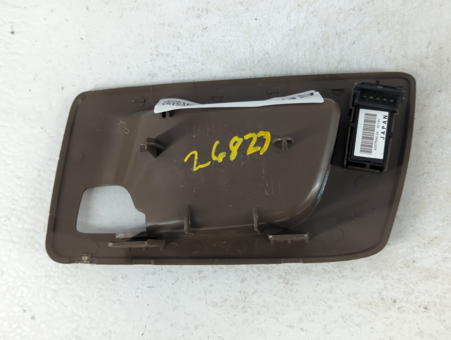 2006 Cadillac Srx Interior Door Handle Bezel - Oemusedautoparts1.com