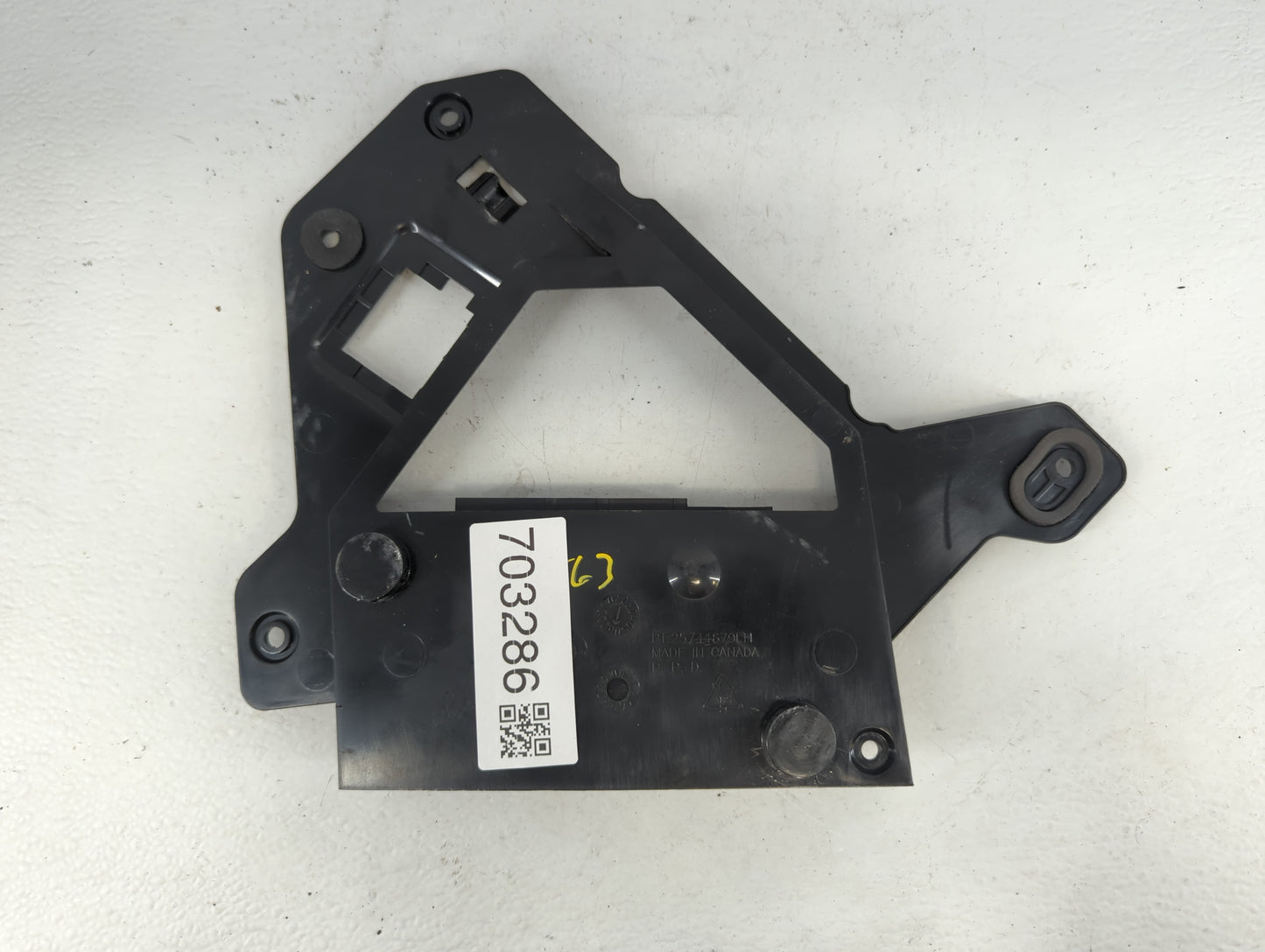 2006-2006 Cadillac Srx Body Control Module Bcm Inner Cabin Fuse Box - Oemusedautoparts1.com