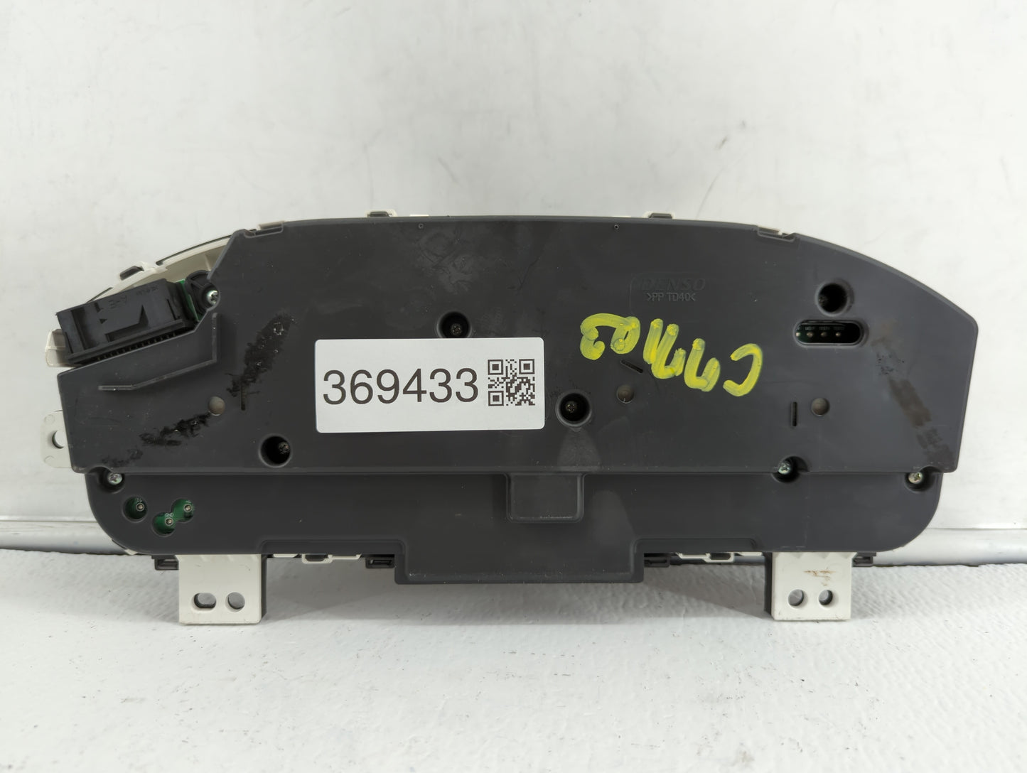 2006 Cadillac Sts Instrument Cluster Speedometer Gauges P/N:10382309 15926684, 15826684 Fits OEM Used Auto Parts - Oemusedau