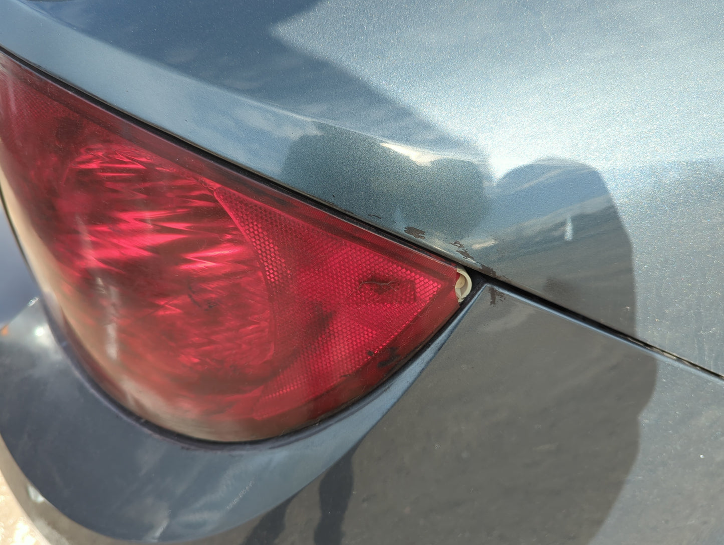 2005-2010 Chevrolet Cobalt Tail Light Assembly Passenger Right OEM Fits Fits 2005 2006 2007 2008 2009 2010 OEM Used Auto Par