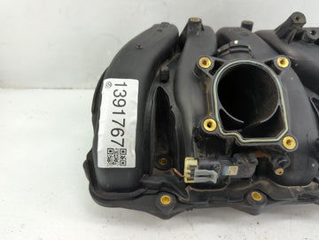 2005-2006 Chevrolet Cobalt Air Intake Manifold P/N:12587202 Fits Fits 2002 2003 2004 2005 2006 2007 OEM Used Auto Parts
