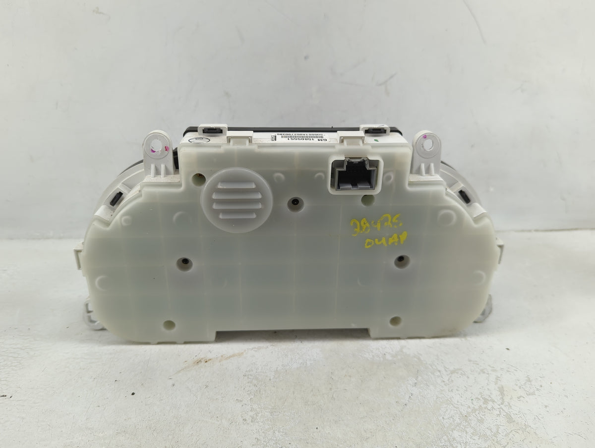 2005-2006 Chevrolet Cobalt Instrument Cluster Speedometer Gauges P/N:15805551 Miles:100K Fits Fits 2005 2006 OEM Used Auto P