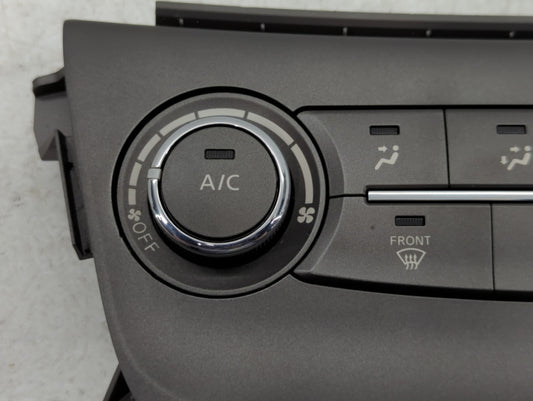 2005-2006 Chevrolet Colorado Climate Control Module Temperature AC/Heater Replacement P/N:275003SA2A Fits Fits 2005 2006 OEM Used Auto Parts