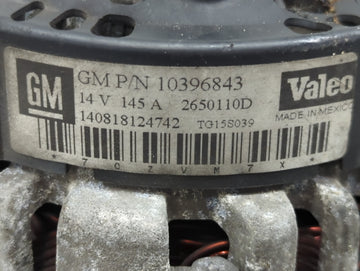 2005-2006 Chevrolet Equinox Alternator Replacement Generator Charging Assembly Engine OEM P/N:10396843 Fits Fits 2005 2006 OEM Used Auto Parts