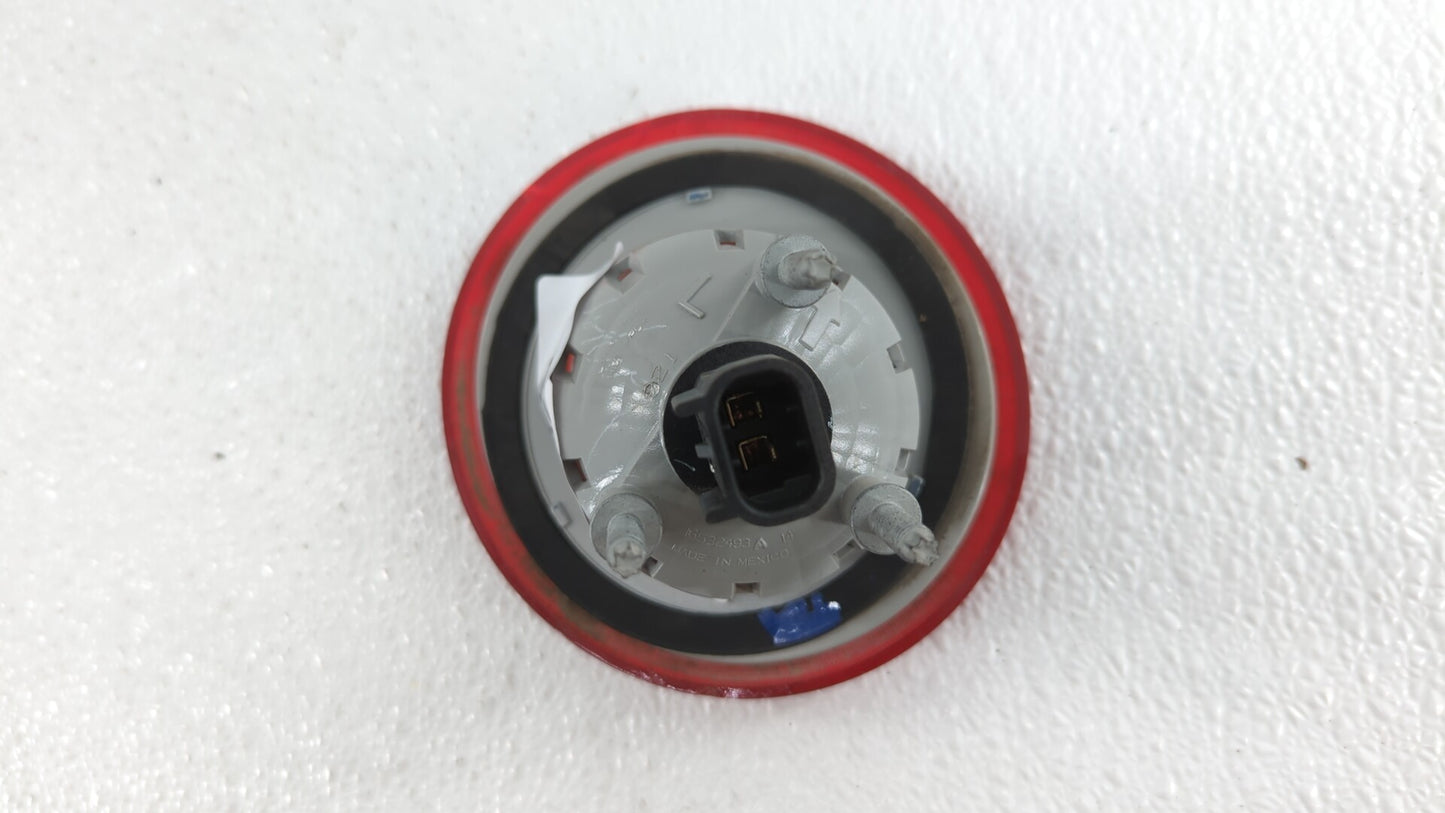 2006-2011 Chevrolet Hhr Tail Light Assembly Driver Left OEM P/N:16532493 15875406 Fits Fits 2006 2007 2008 2009 2010 2011 OE