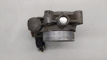 2006-2011 Chevrolet Impala Throttle Body P/N:RME72 12577029, 12609500 Fits Fits 2006 2007 2008 2009 2010 2011 OEM Used Auto Parts