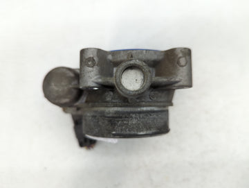 2006-2011 Chevrolet Impala Throttle Body P/N:2511029 3245 Fits Fits 2006 2007 2008 2009 2010 2011 OEM Used Auto Parts