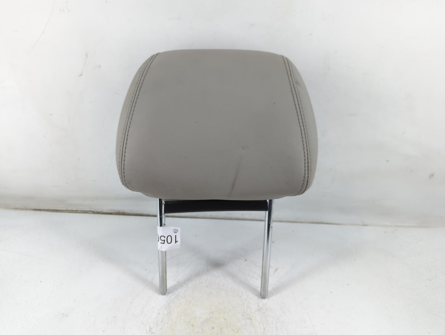 2006 Chevrolet Malibu Headrest Head Rest Front Driver Passenger Seat Fits OEM Used Auto Parts - Oemusedautoparts1.com
