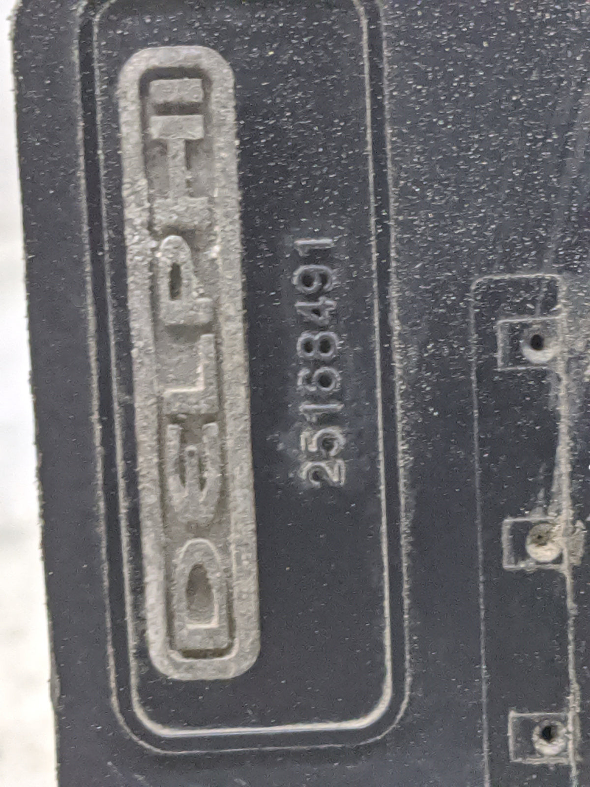 1999-2007 Chevrolet Silverado 1500 Mass Air Flow Meter Maf Sensor 1485465 - Oemusedautoparts1.com