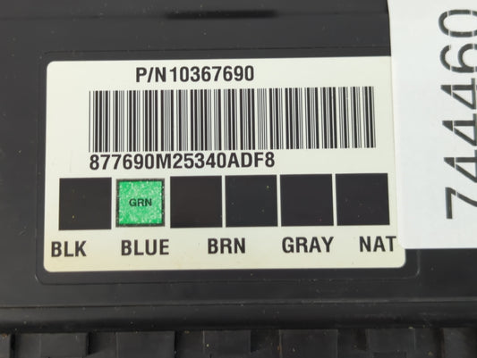 Chevrolet Suburban Body Control Module Bcm Inner Cabin Fuse Box 10367690
