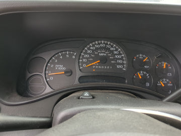 2006 Chevrolet Tahoe Instrument Cluster Speedometer Gauges Fits Fits 2007 OEM Used Auto Parts