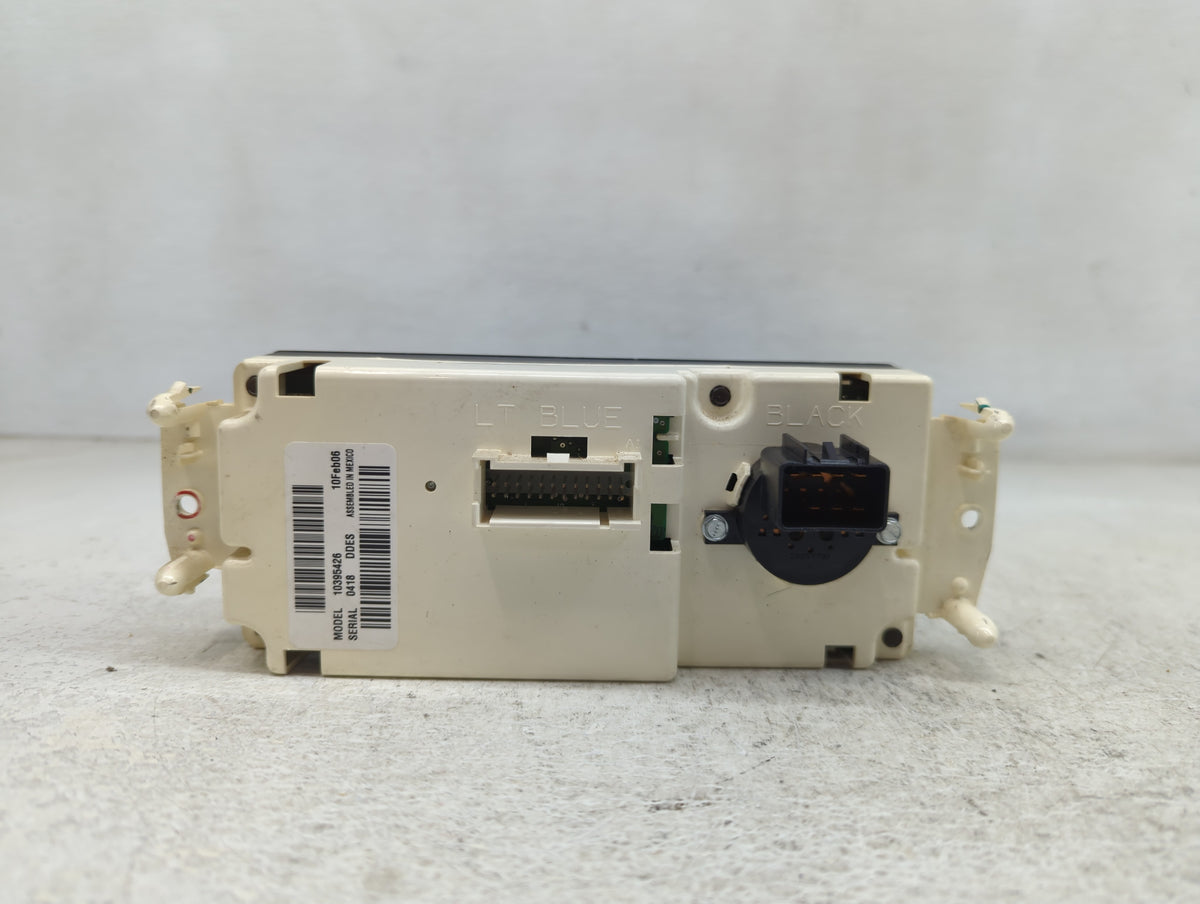 2003-2009 Chevrolet Trailblazer Climate Control Module Temperature AC/Heater Replacement P/N:10395426 Fits OEM Used Auto Par