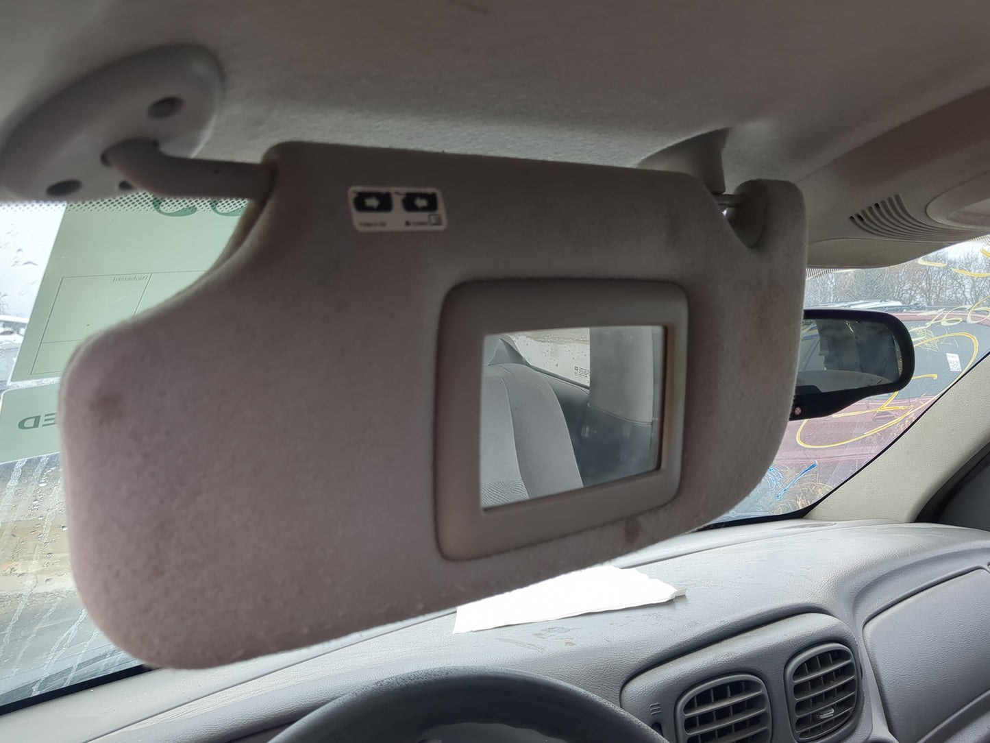 2005-2007 Chevrolet Trailblazer Sun Visor Shade Replacement Driver Left Mirror Fits Fits 2005 2006 2007 OEM Used Auto Parts