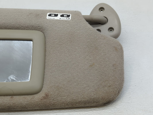 2005-2007 Chevrolet Trailblazer Sun Visor Shade Replacement Passenger Right Mirror Fits Fits 2005 2006 2007 OEM Used Auto Parts