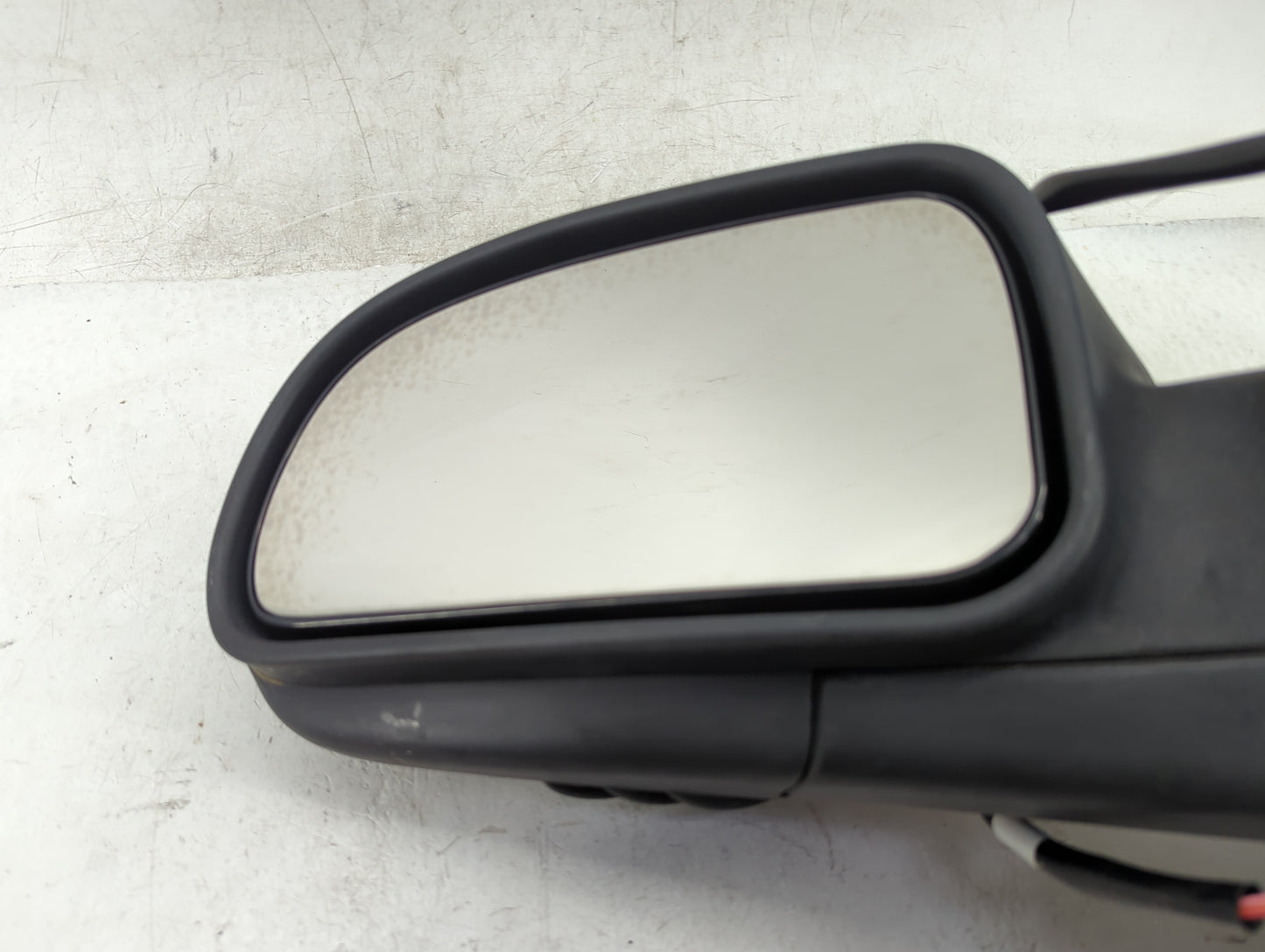2006 Chevrolet Trailblazer Ext Driver Side View Mirror - Left Door Mirror OEM Used - Oemusedautoparts1.com
