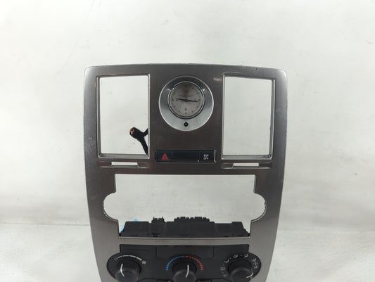 2005-2007 Chrysler 300 Climate Control Module Temperature AC/Heater Replacement P/N:P55111870AJ Fits Fits 2005 2006 2007 OEM Used Auto Parts