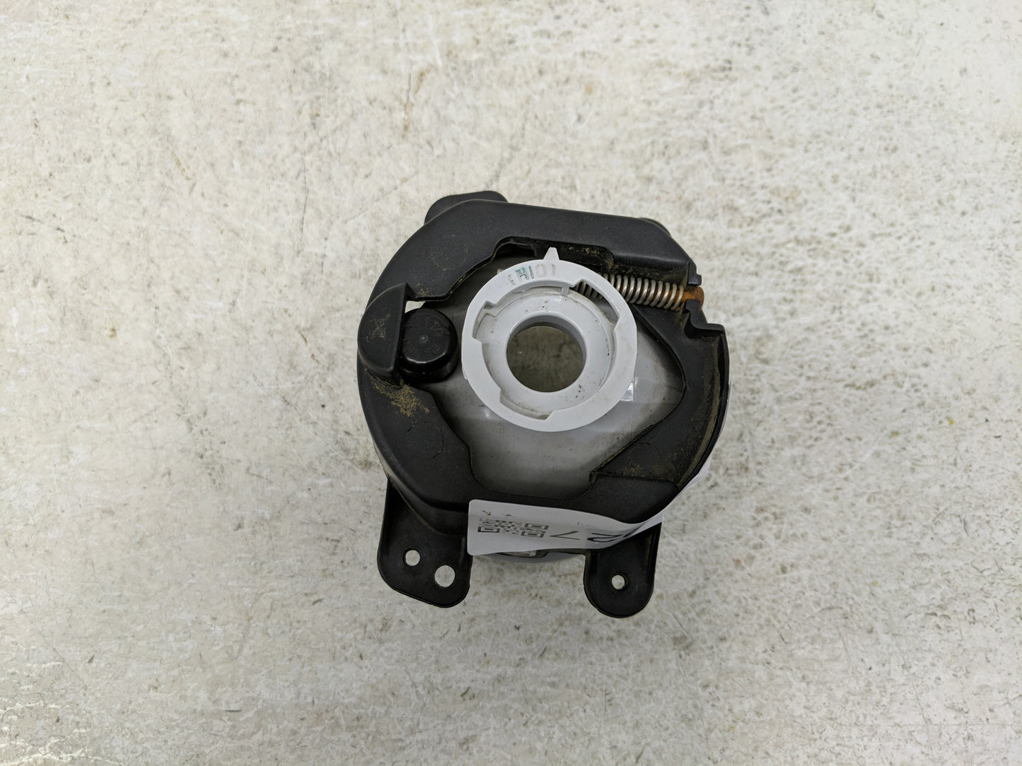 2005-2010 Chrysler 300 Driver Left Oem Fog Light Lamp - Oemusedautoparts1.com