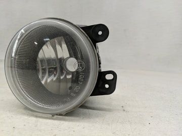 2005-2010 Chrysler 300 Passenger Right Oem Front Light Lamp