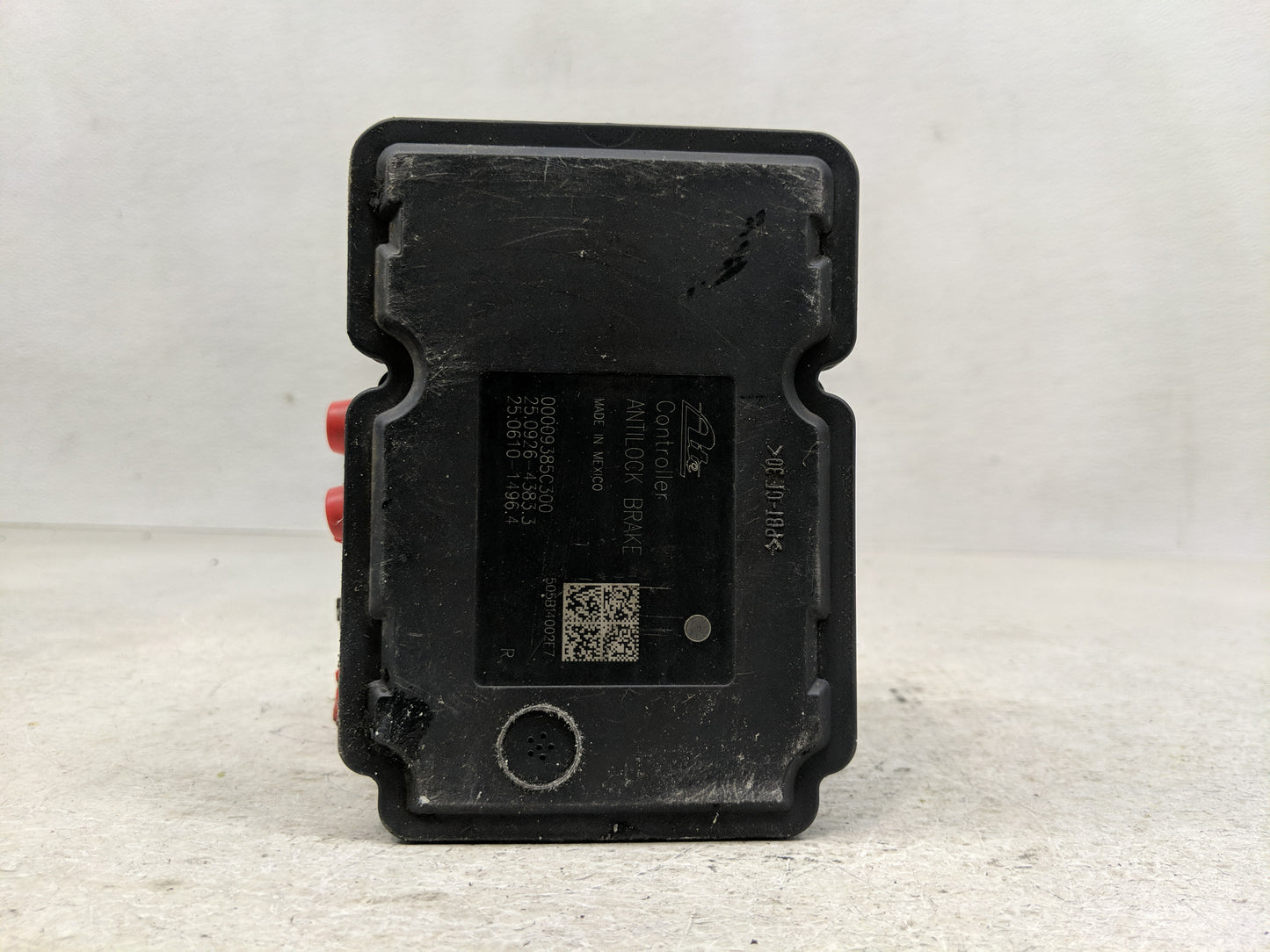 2005-2007 Chrysler 300 ABS Pump Control Module Replacement P/N:P0477942AE Fits Fits 2005 2006 2007 OEM Used Auto Parts - Oem