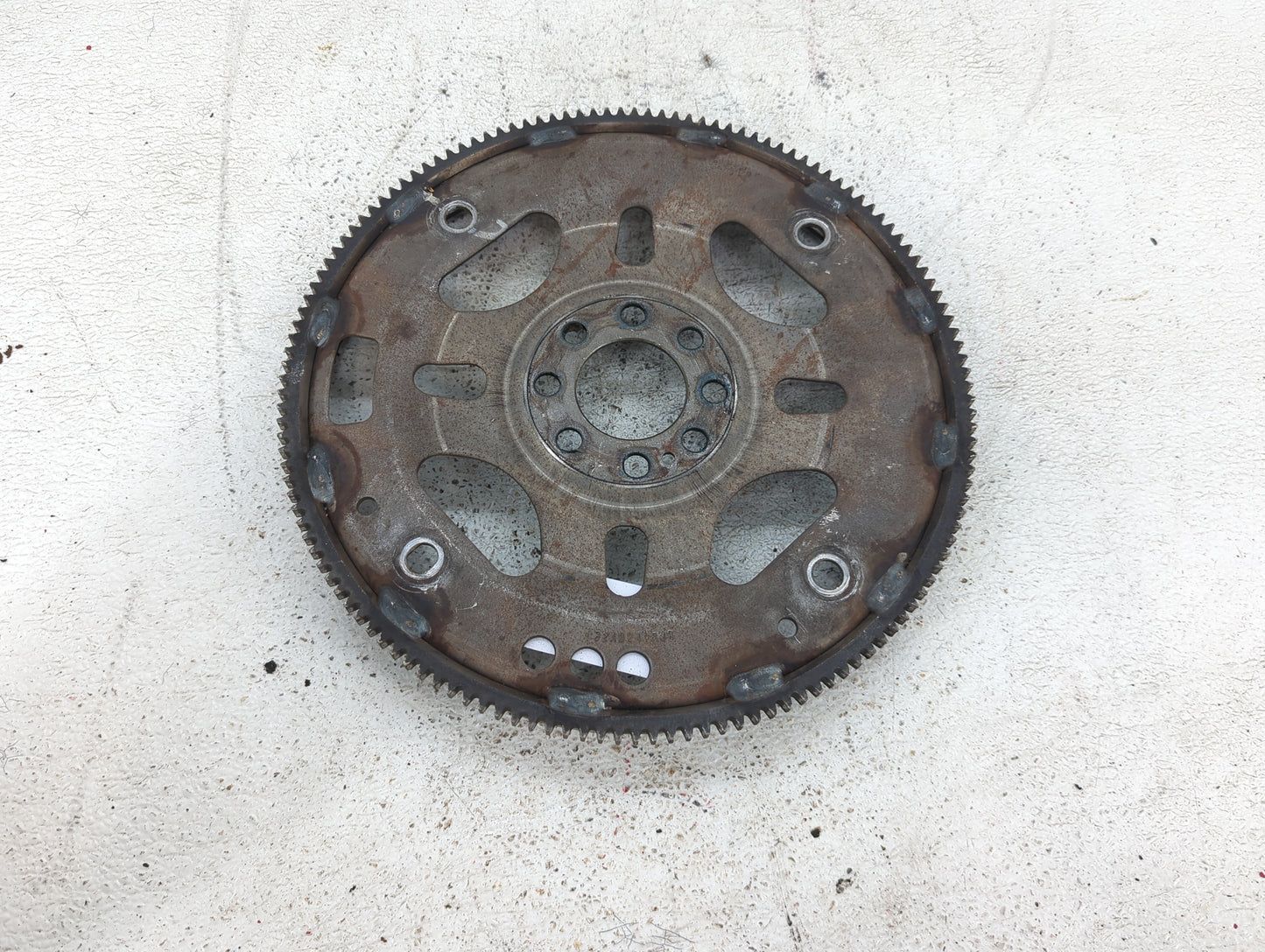 2004-2010 Chrysler 300 Transmission Flywheel Flexplate Fits Fits 2004 2005 2006 2007 2008 2009 2010 OEM Used Auto Parts - Oe