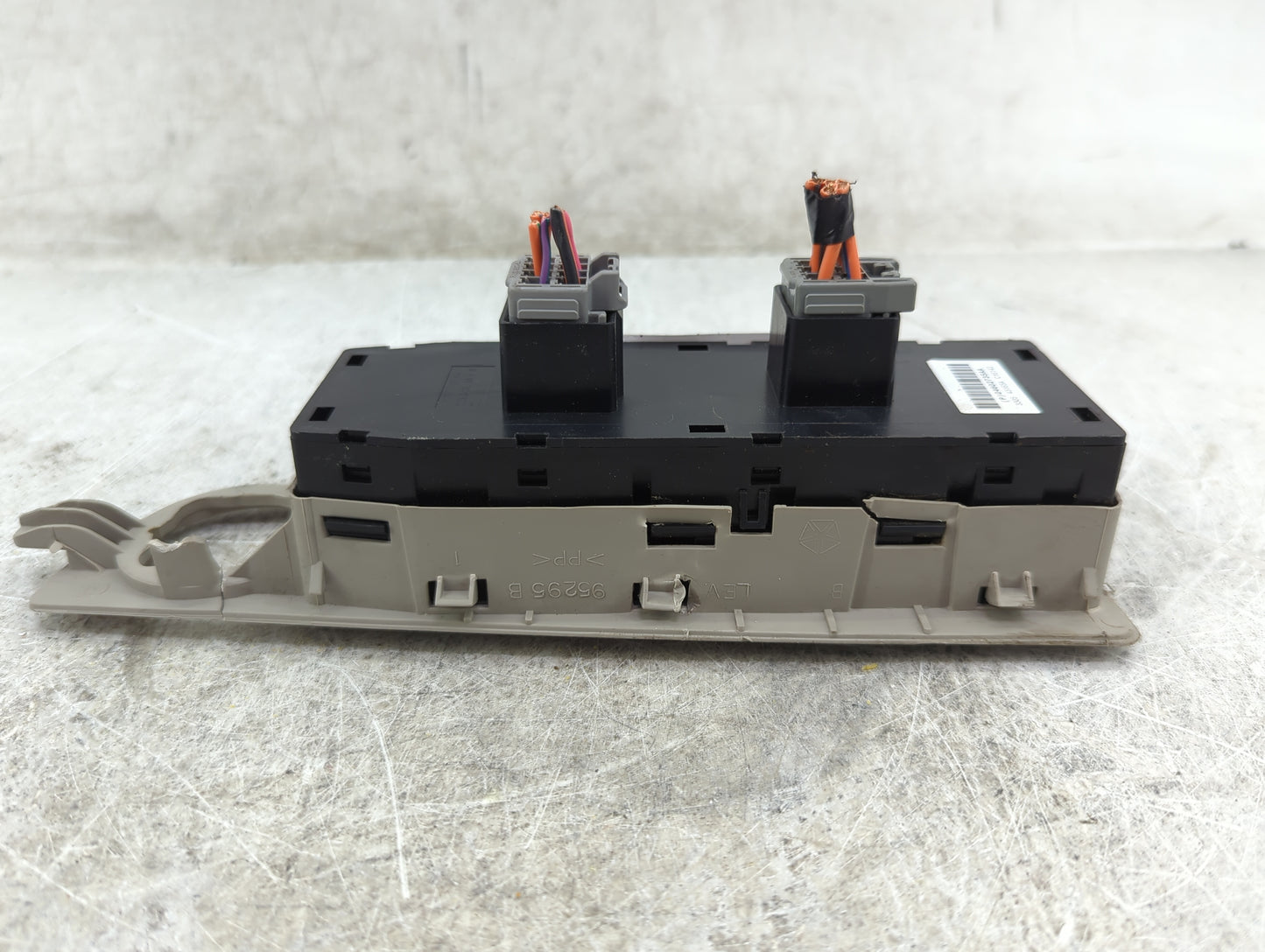 2005-2010 Chrysler 300 Master Power Window Switch Replacement Driver Side Left P/N:04602735AA Fits OEM Used Auto Parts - Oem
