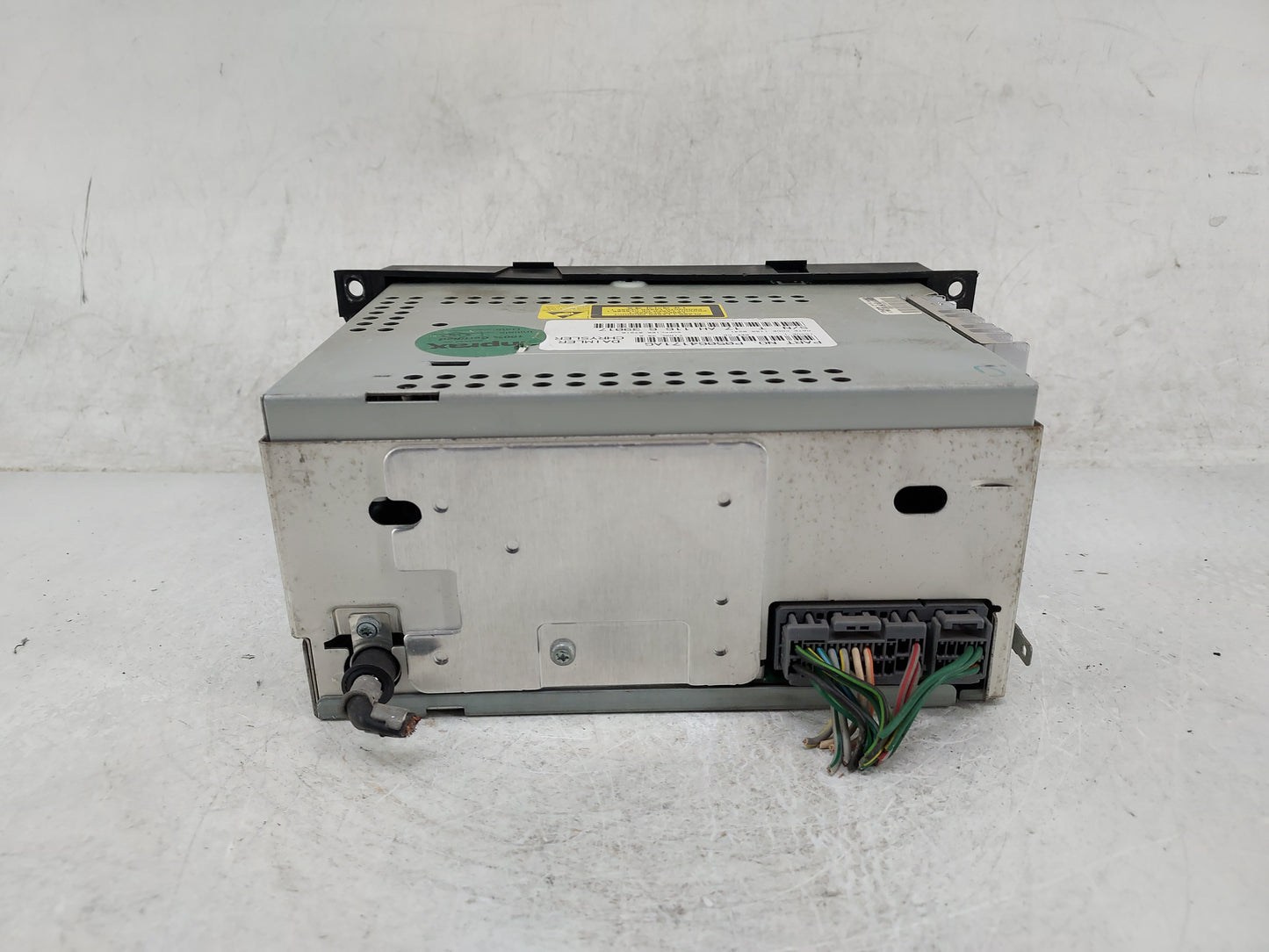 2005-2007 Chrysler 300 Radio AM FM Cd Player Receiver Replacement P/N:P05064171AG Fits Fits 2005 2006 2007 2008 2009 OEM Use