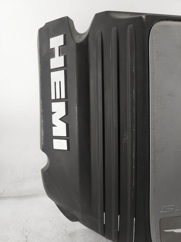 2006 Chrysler 300 Engine Cover Black