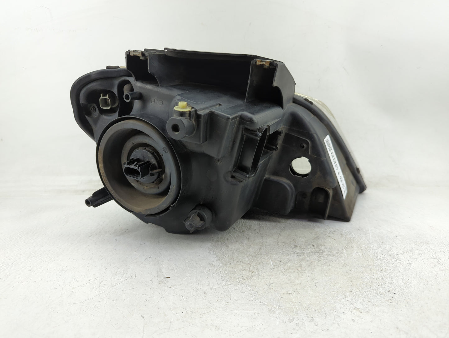2004-2006 Chrysler Pacifica Driver Left Oem Head Light Headlight Lamp - Oemusedautoparts1.com
