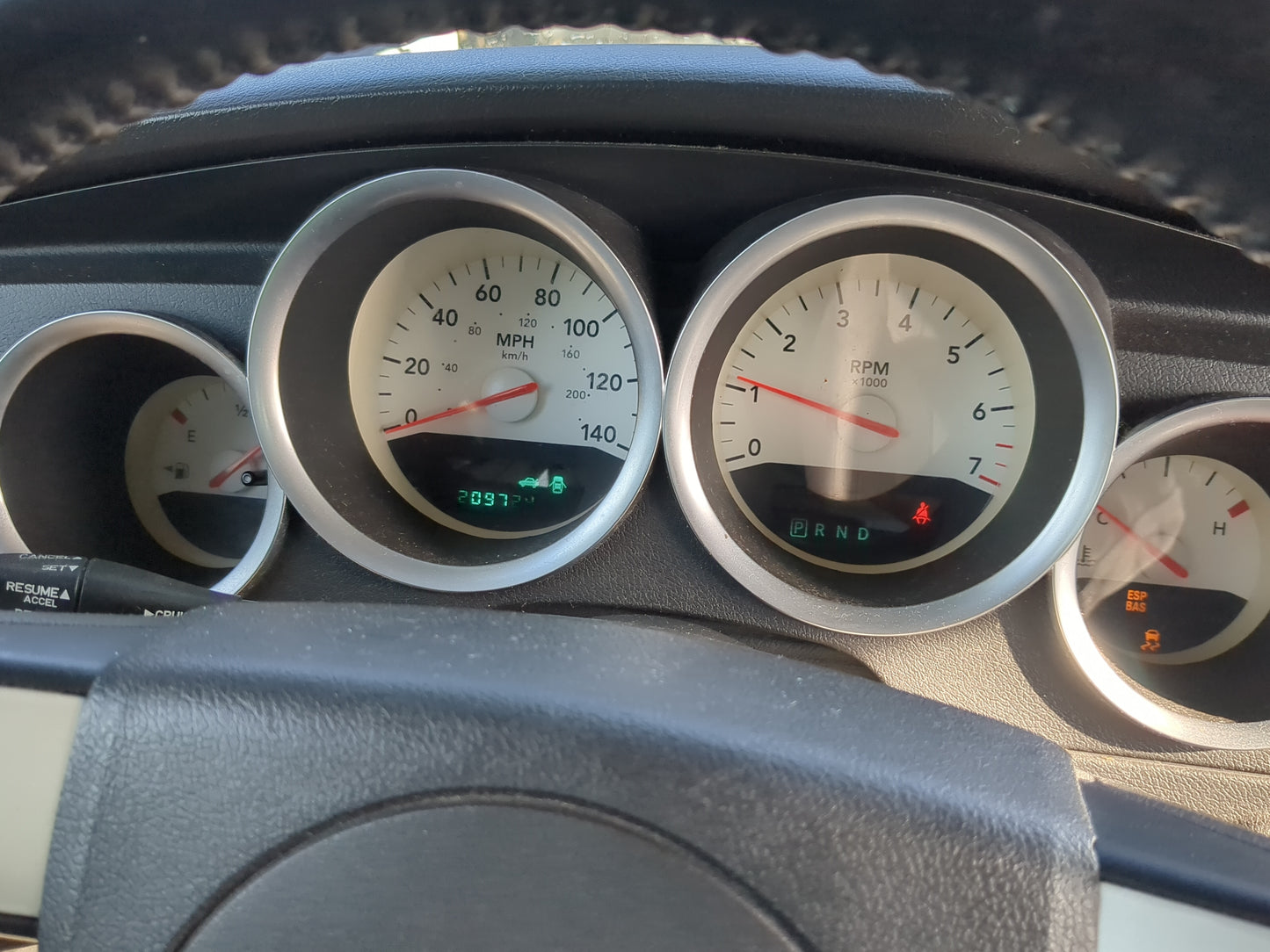 2006 Dodge Charger Instrument Cluster Speedometer Gauges Fits OEM Used Auto Parts - Oemusedautoparts1.com