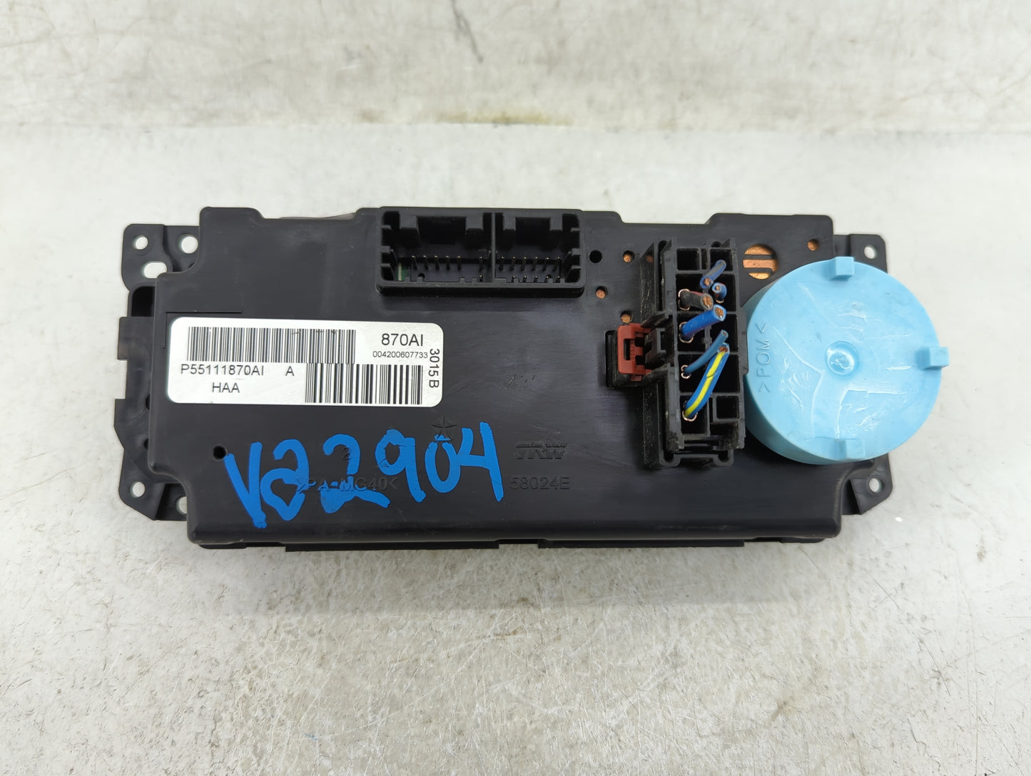 2006-2007 Dodge Charger Climate Control Module Temperature AC/Heater Replacement P/N:55111870AI Fits Fits 2005 2006 2007 OEM