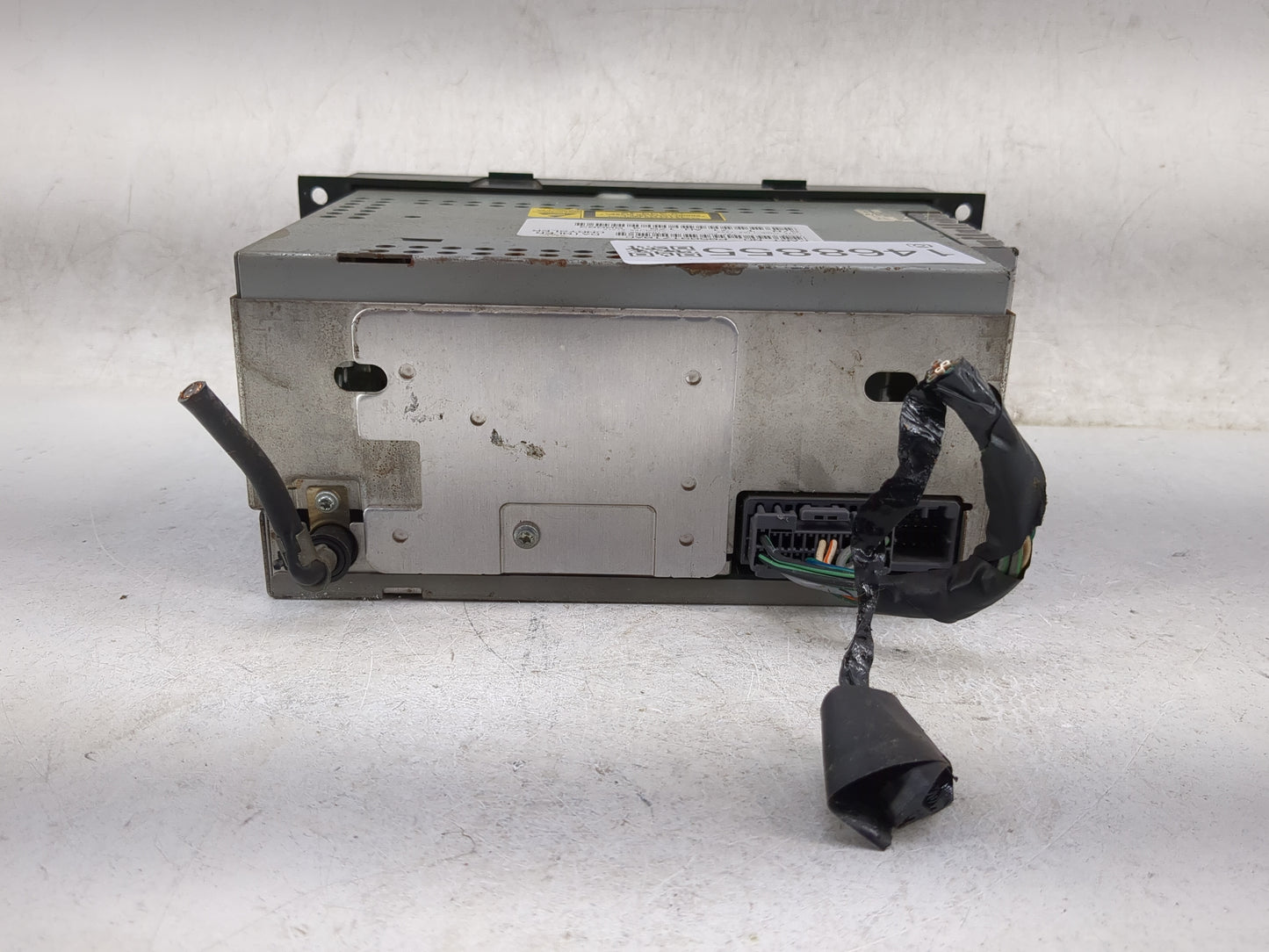 2006-2007 Dodge Charger Radio AM FM Cd Player Receiver Replacement P/N:P05091710AC Fits Fits 2005 2006 2007 2008 2009 OEM Us