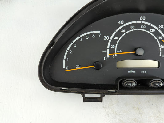 2006 Dodge Sprinter 2500 Instrument Cluster Speedometer Gauges P/N:>PP T40< 88 311 295 Fits OEM Used Auto Parts